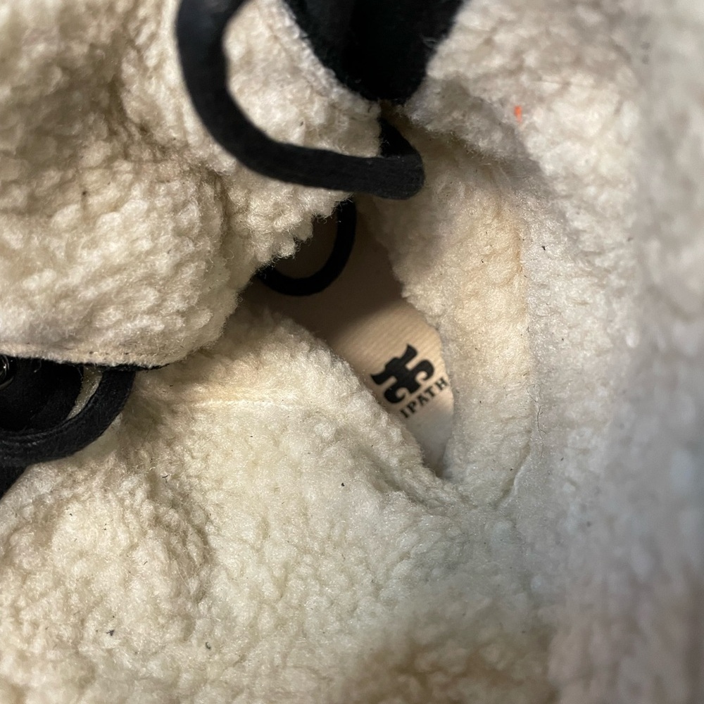 Ipath Shearling Cats - image 8